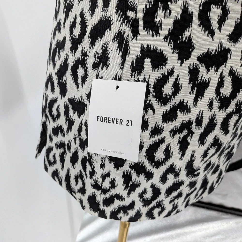 Forever 21 Leopard Print Mini Skirt Y2K Club Kid Micro Skirt Deadstock‎ Size S